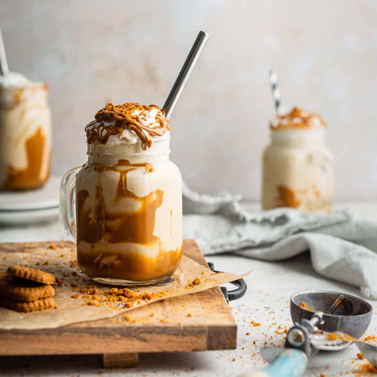 Caramel Biscoff Shake